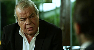 Usta oyuncu hayatını kaybetti!