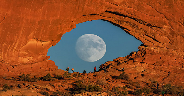 Full Moon Photograph Looks Like Mysterious Giant Eye Through Rock Arch In Utah