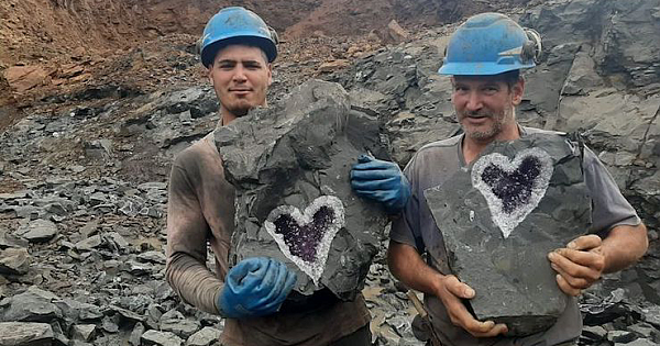 Amazing Heart-Shaped Amethyst Geode Discovered By Miners In Uruguay