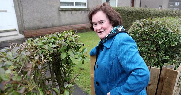 Susan Boyle Still Lives In Her Childhood Home – Now She Gives Us A Peek Inside After The Renovations