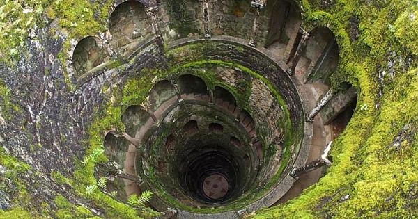 Quinta da Regaleira's Creepy Initiation Well: Unraveling The Mysteries Of A Subterranean Marvel