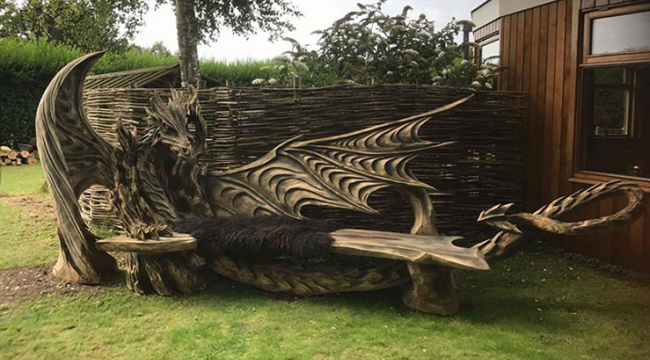 Estonian Chainsaw Master Carves A Fascinating Dragon Bench