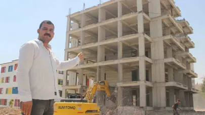 Müteahhit kendini ihbar etti. Binasını yıktırdı