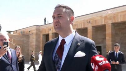 CHP’li vekilden sert tepki: Anıtkabir’de slogan tartışması