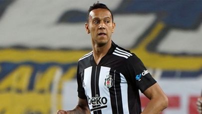 Josef de Souza Beşiktaş’a geri dönüyor: Sergen Yalçın’ın ekibine katılıyor
