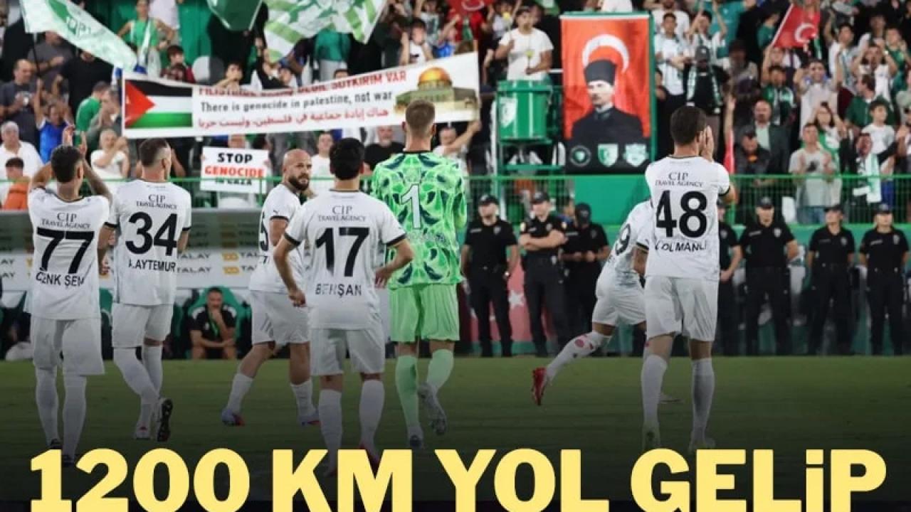 1200 KM yol geldiler . Maç bitirmeden döndüler !