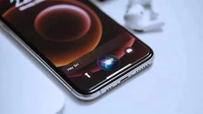 The Tiny Smartphone Hole You’ve Been Ignoring — And Why It Matters More Than You Think