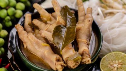 Chicken Feet Benefits: The Overlooked Superfood Your Body Secretly Needs