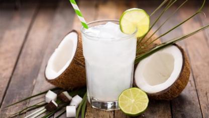 Doctors Reveal the Truth About Coconut Water: Hidden Risks and Surprising Benefits