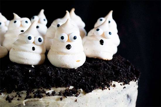 12 Spooky And Delicious Halloween Cake Ideas
