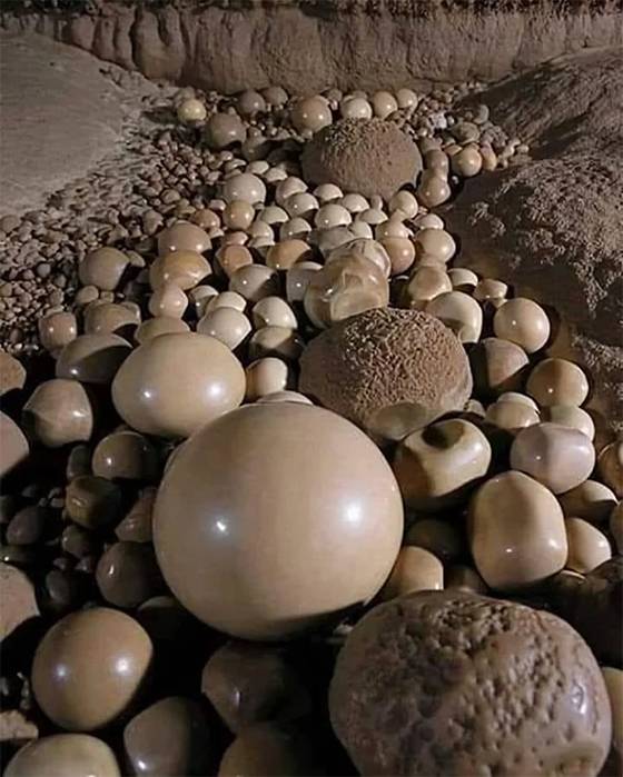 Hidden Wonders: The Mesmerizing Formation and Science of Cave Pearls
