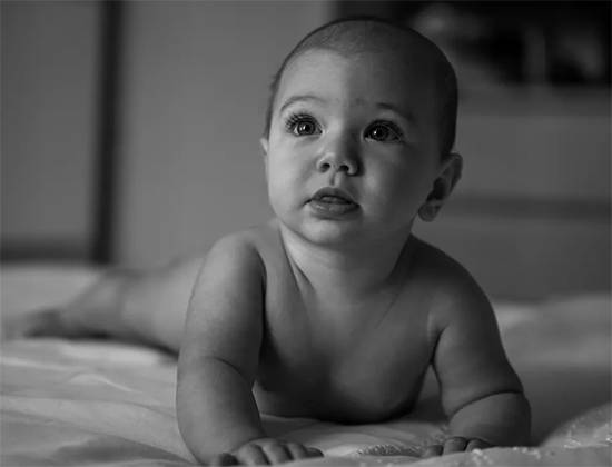 I checked the baby monitor and saw a stranger holding my child: a moment that changed everything