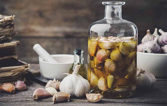 Just 1 Teaspoon of This Natural Garlic Remedy Can Transform Your Plants